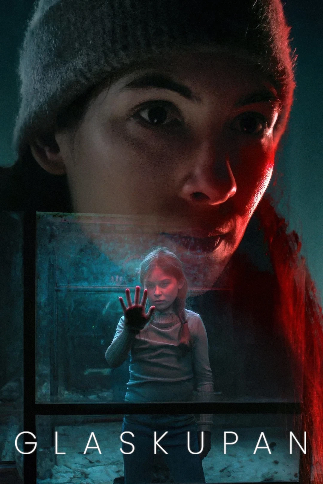 Dưới mái vòm thủy tinh (The Glass Dome) [2025]