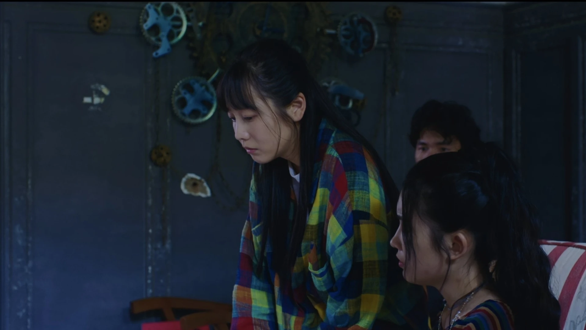 Tòa Nhà Màu Đen Kinh Hoàng